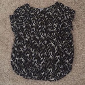 Short sleeve shirt with pocket